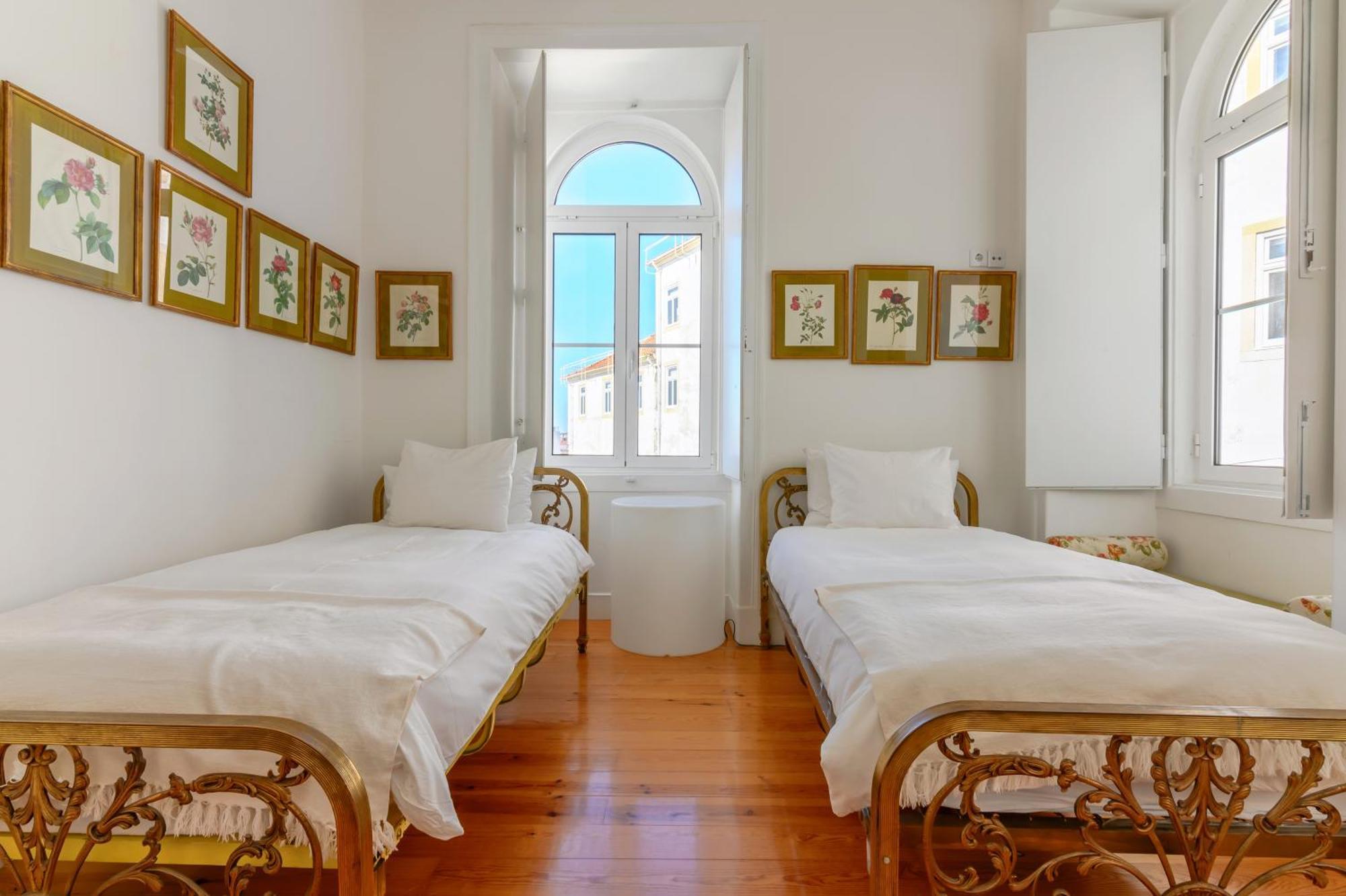 Portas Do Castelo Apartments Lissabon Zimmer foto
